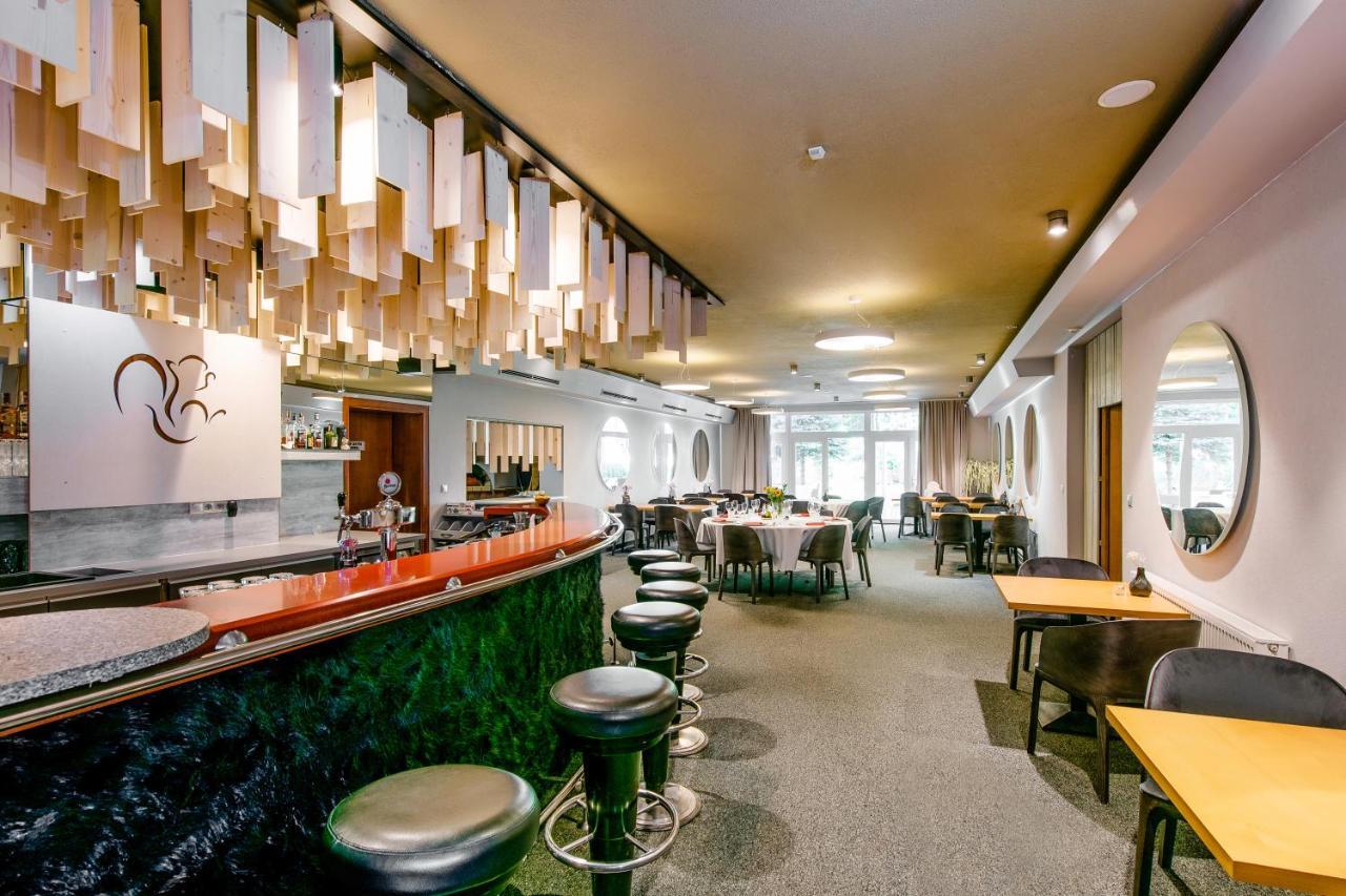 Hotel Veverica Trenčín Zewnętrze zdjęcie