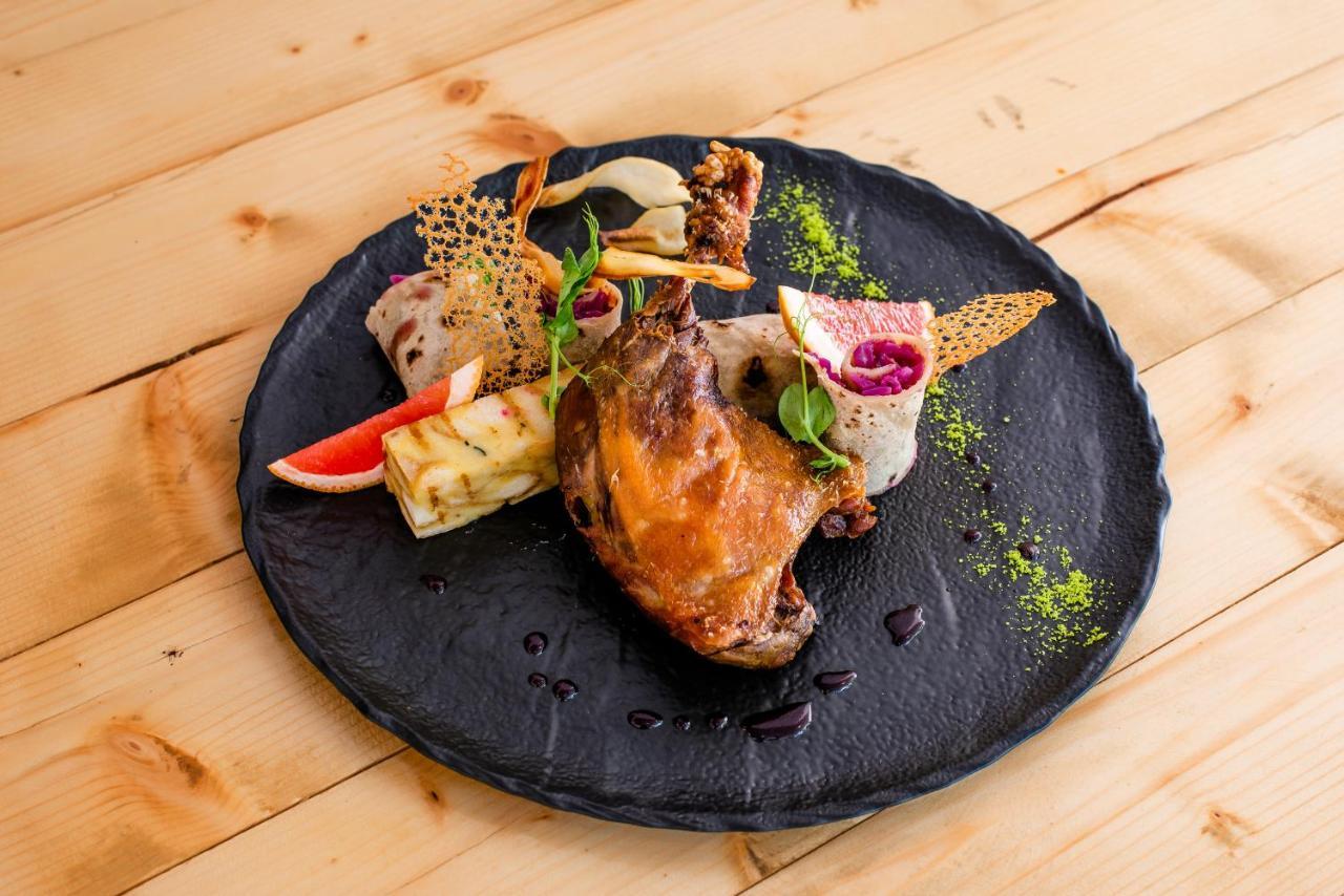 Hotel Veverica Trenčín Zewnętrze zdjęcie